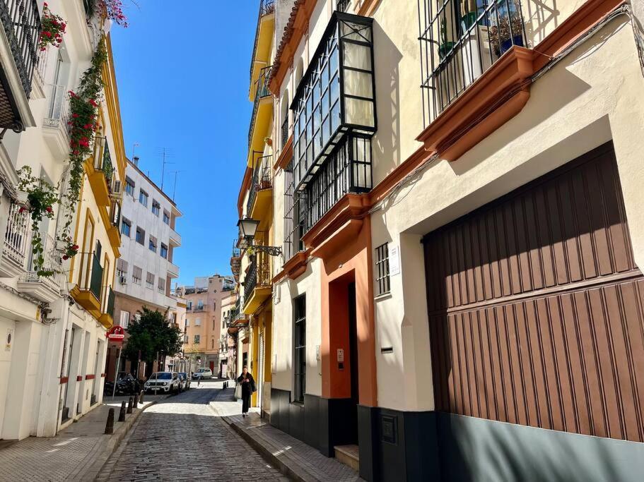 Alameda De Hercules Apartment *